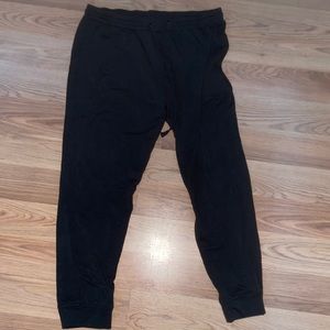 black sweat pants